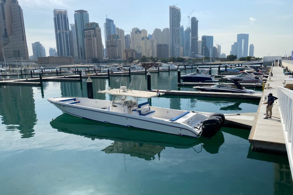 luxury yachts jumeirah jet ski